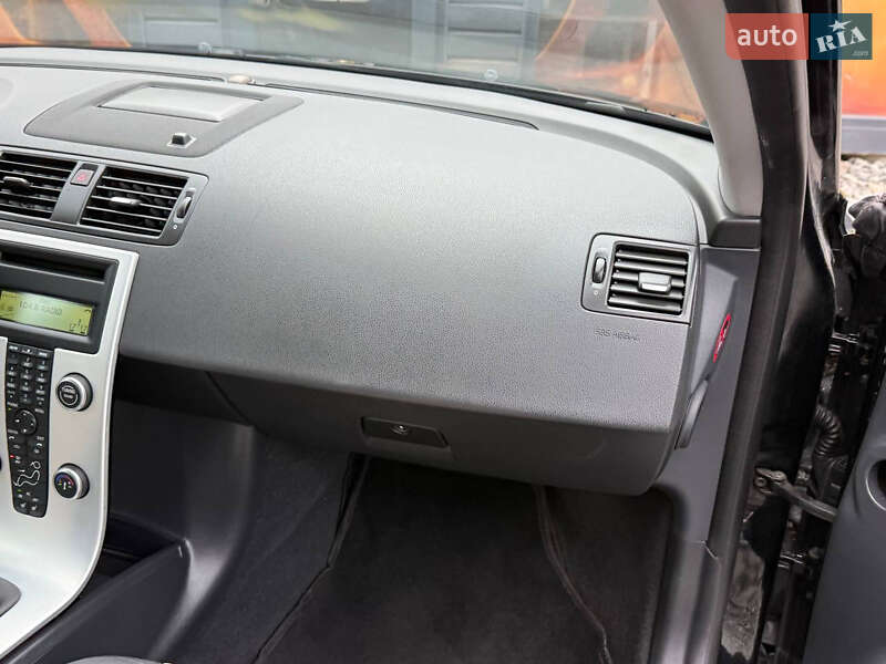 Универсал Volvo V50 2011 в Стрые фото 43 Универсал Volvo V50 2011 в Стрые