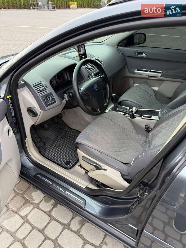 Универсал Volvo V50 2008 в Ивано-Франково