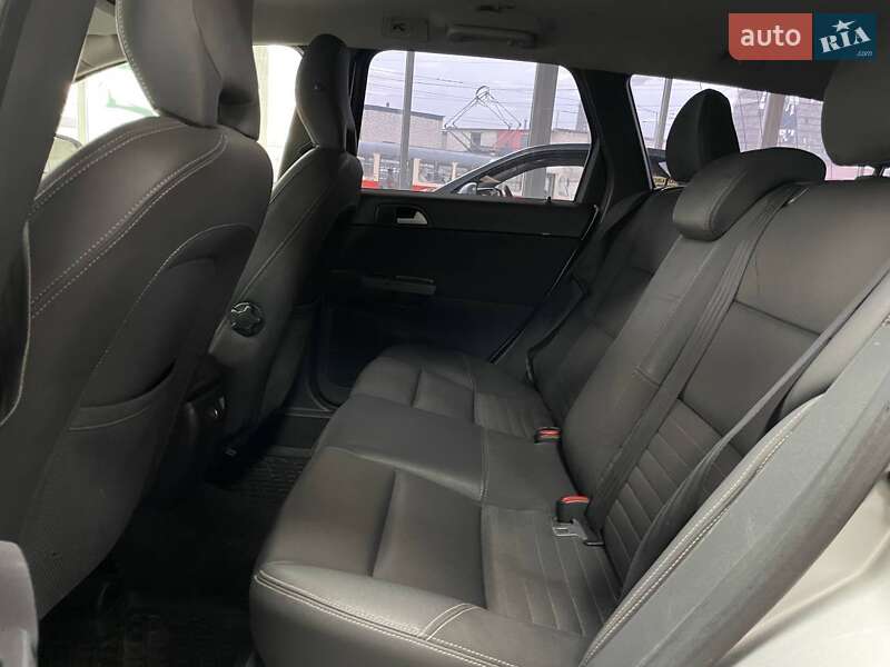 Универсал Volvo V50 2006 в Киеве фото 33 Универсал Volvo V50 2006 в Киеве
