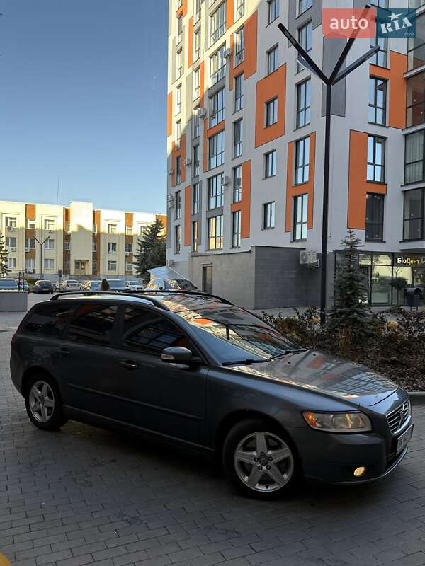 Универсал Volvo V50 2008 в Вараше фото 7 Универсал Volvo V50 2008 в Вараше