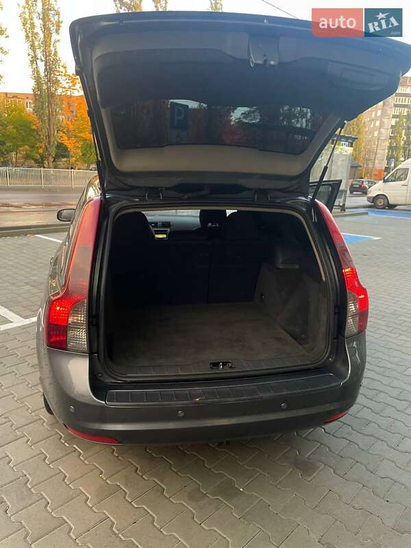 Универсал Volvo V50 2008 в Вараше фото 15 Универсал Volvo V50 2008 в Вараше