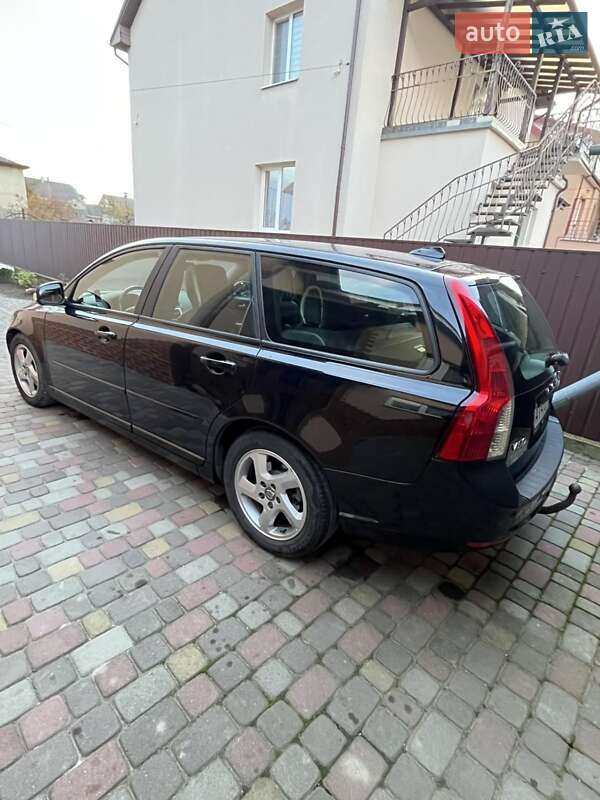 Универсал Volvo V50 2011 в Ивано-Франковске