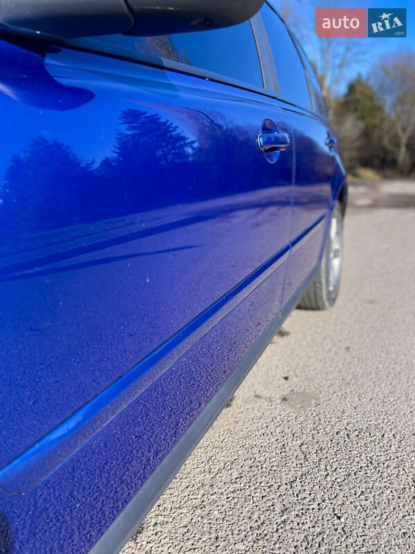 Универсал Volvo V50 2009 в Комарному фото 13 Универсал Volvo V50 2009 в Комарному