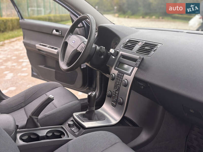 Универсал Volvo V50 2005 в Тернополе
