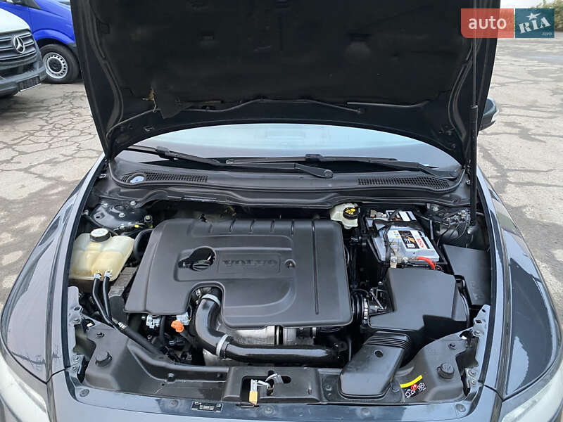 Универсал Volvo V50 2010 в Ровно