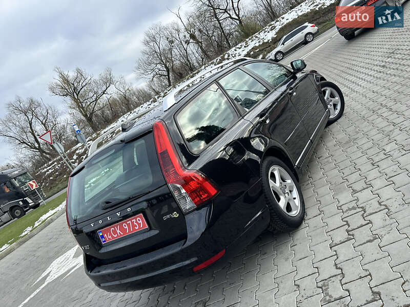 Универсал Volvo V50 2011 в Стрые
