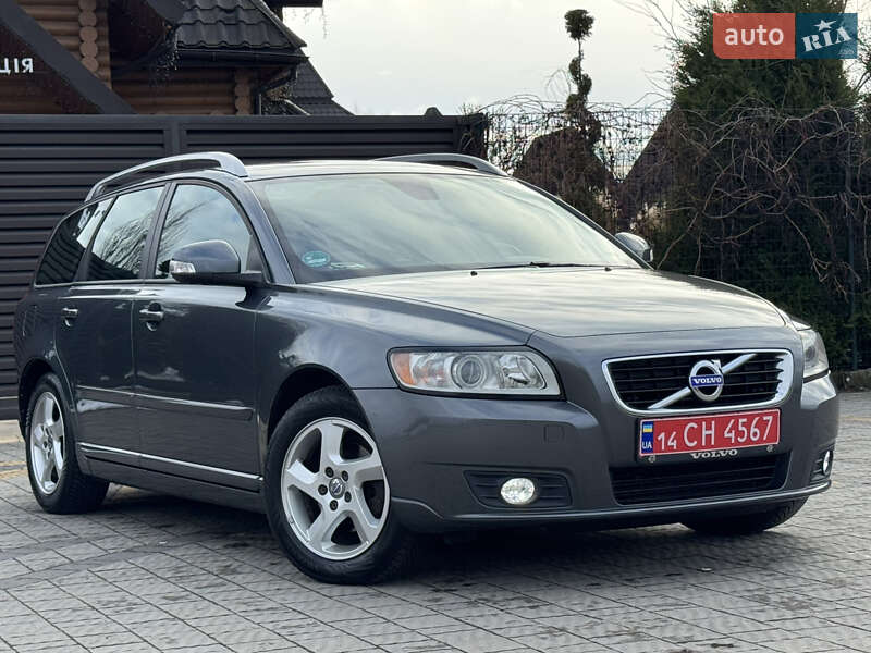Volvo V50 2012