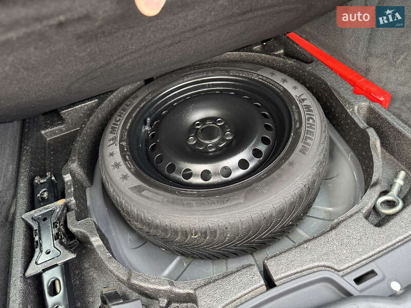 Универсал Volvo V50 2012 в Стрые фото 80 Универсал Volvo V50 2012 в Стрые