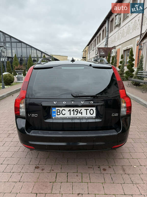 Универсал Volvo V50 2010 в Стрые