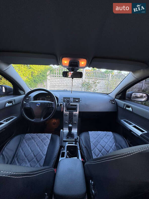 Універсал Volvo V50 2008 в Львові фото 14 Універсал Volvo V50 2008 в Львові