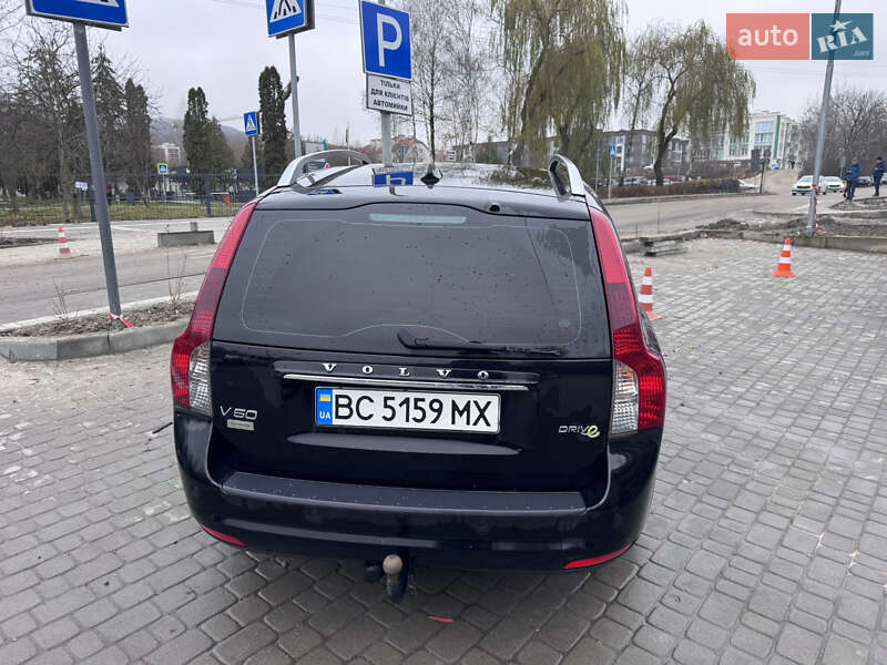 Універсал Volvo V50 2011 в Львові фото 8 Універсал Volvo V50 2011 в Львові
