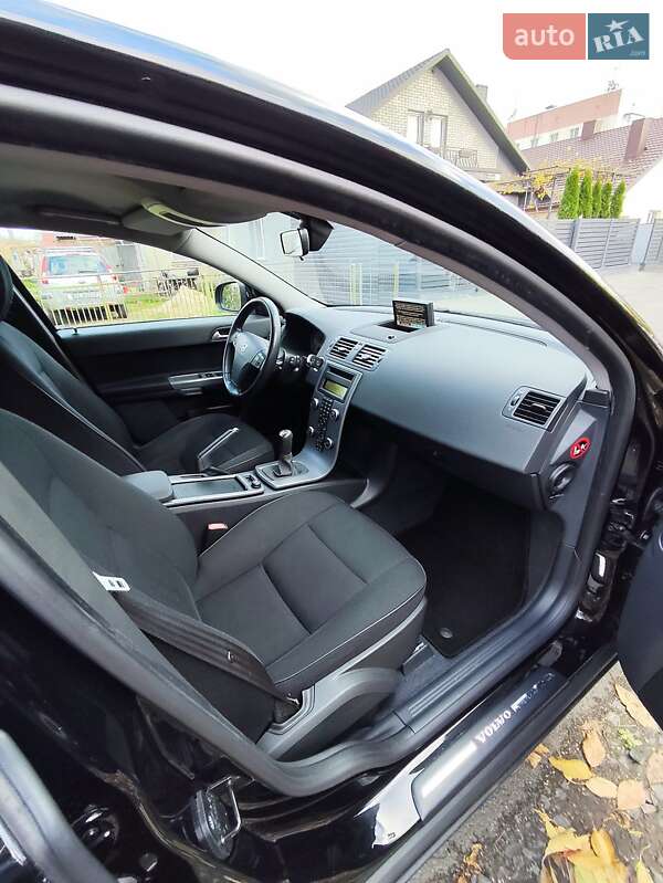 Универсал Volvo V50 2011 в Луцке