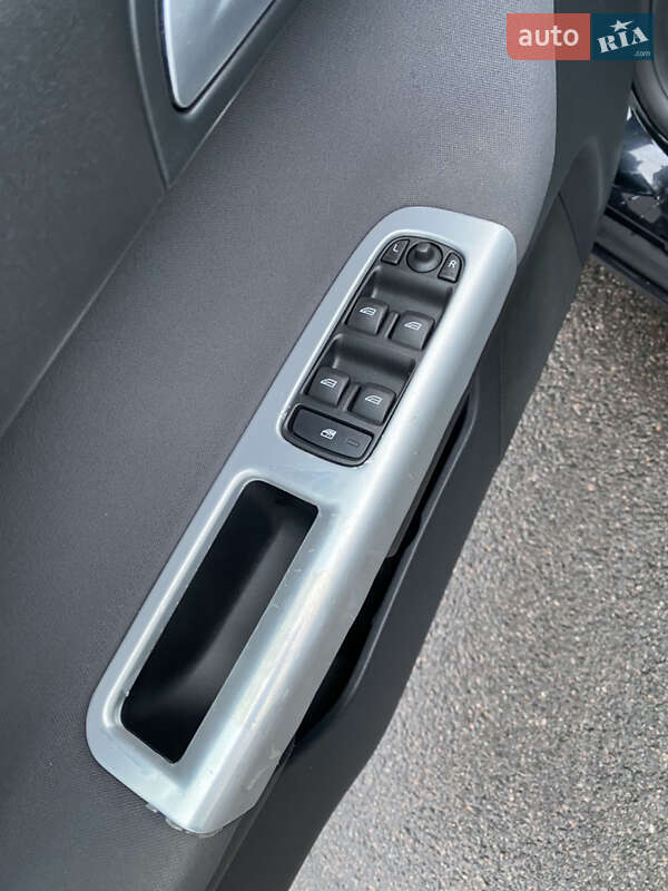 Универсал Volvo V50 2010 в Ровно