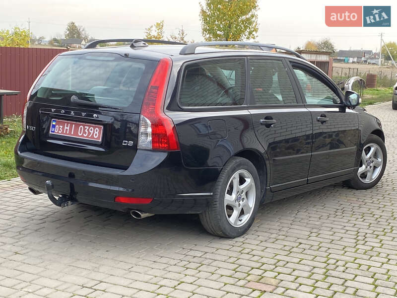 Универсал Volvo V50 2010 в Луцке