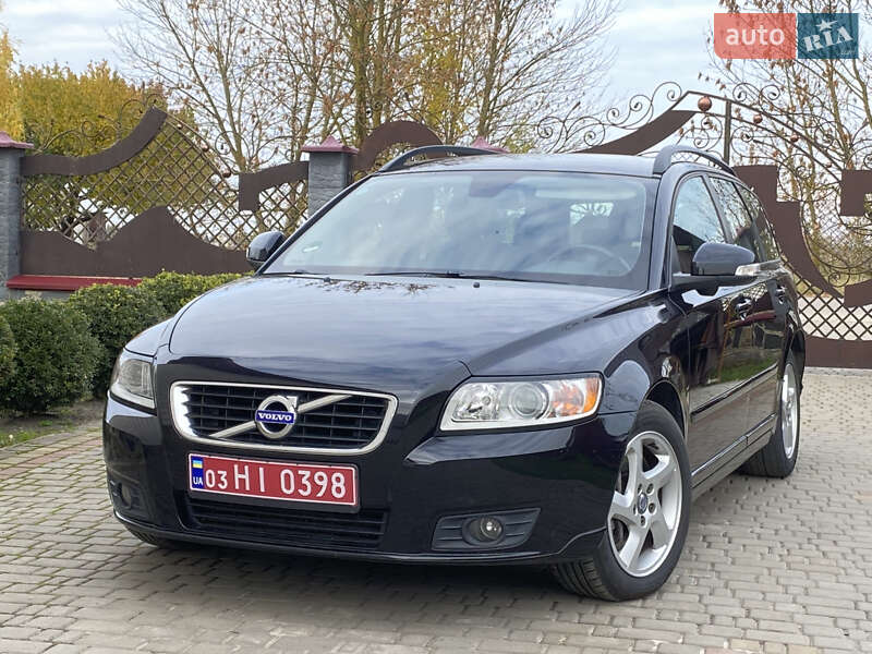 Универсал Volvo V50 2010 в Луцке