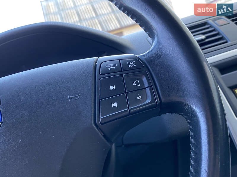 Универсал Volvo V50 2010 в Луцке