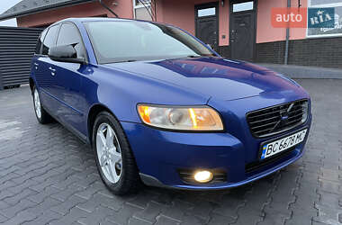 Універсал Volvo V50 2009 в Комарному