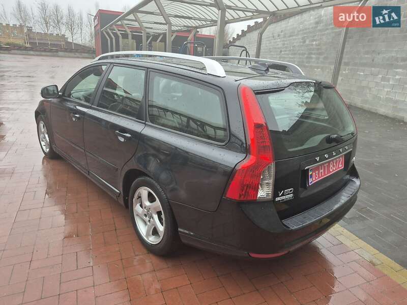Универсал Volvo V50 2012 в Ровно фото 18 Универсал Volvo V50 2012 в Ровно