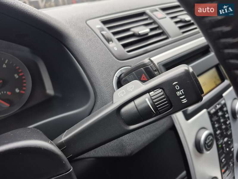 Универсал Volvo V50 2012 в Ровно фото 23 Универсал Volvo V50 2012 в Ровно