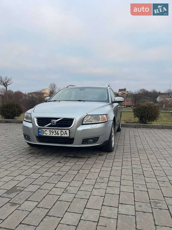 Универсал Volvo V50 2008 в Львове