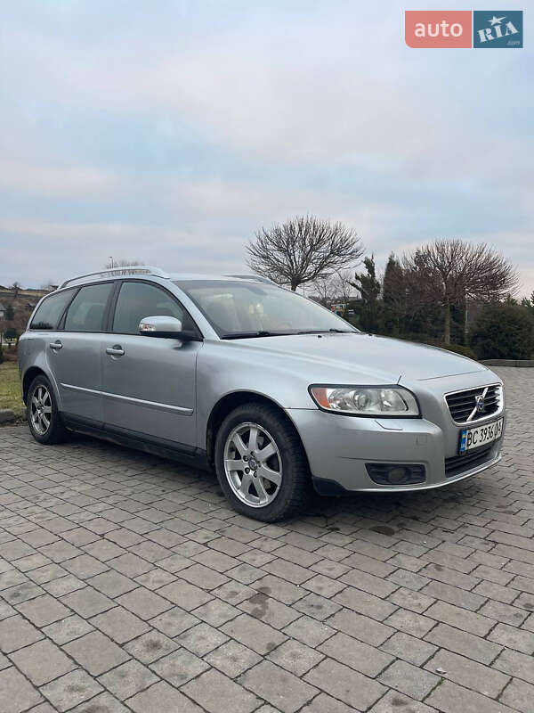 Универсал Volvo V50 2008 в Львове
