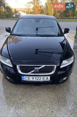 Универсал Volvo V50 2012 в Кицмани