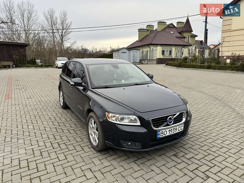 Volvo V50 2010