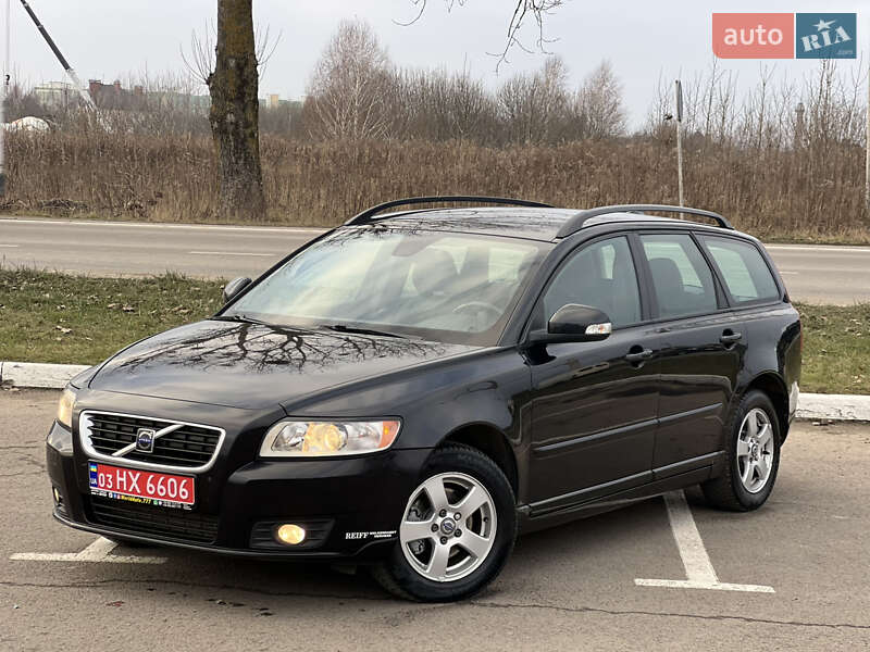 Volvo V50 2010