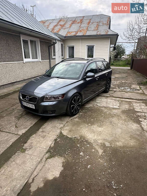 Volvo V50 2012