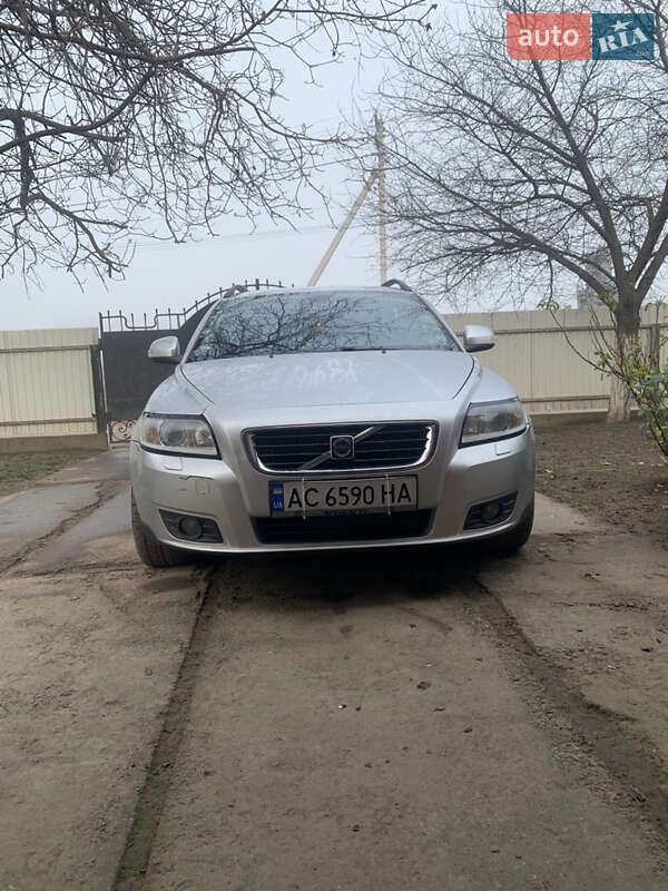 Volvo V50 2009