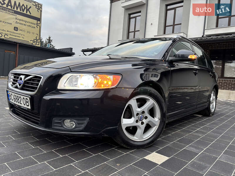 Volvo V50 2012