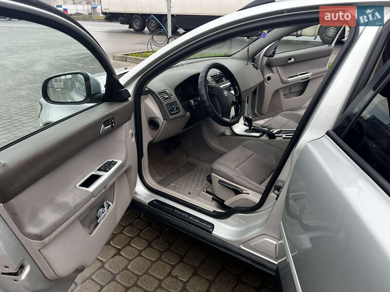 Універсал Volvo V50 2009 в Ковелі