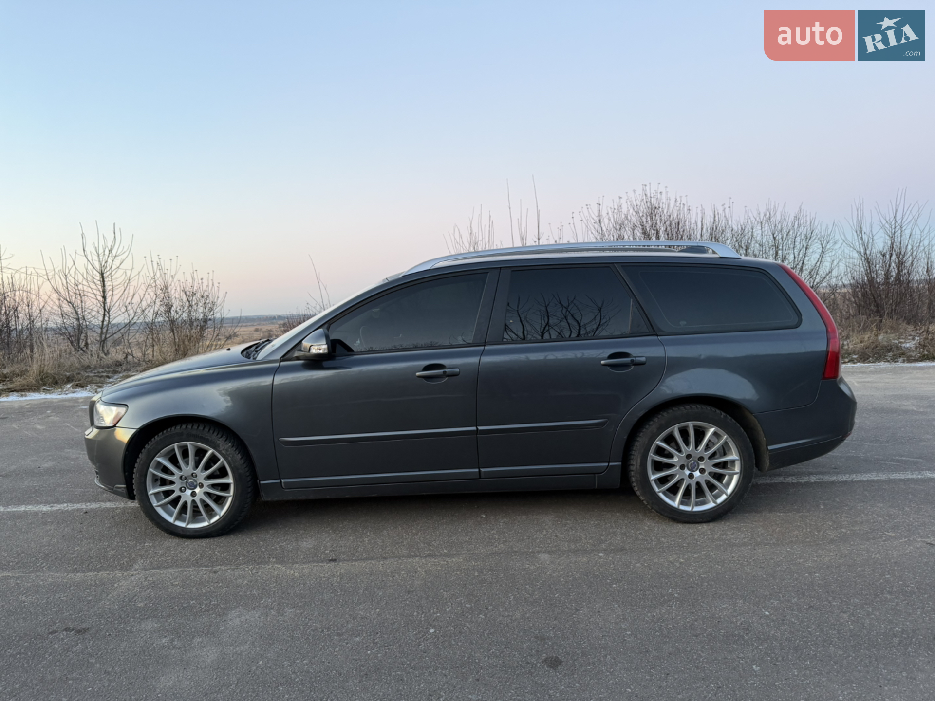 2010 Volvo V50 - мініатюра 2