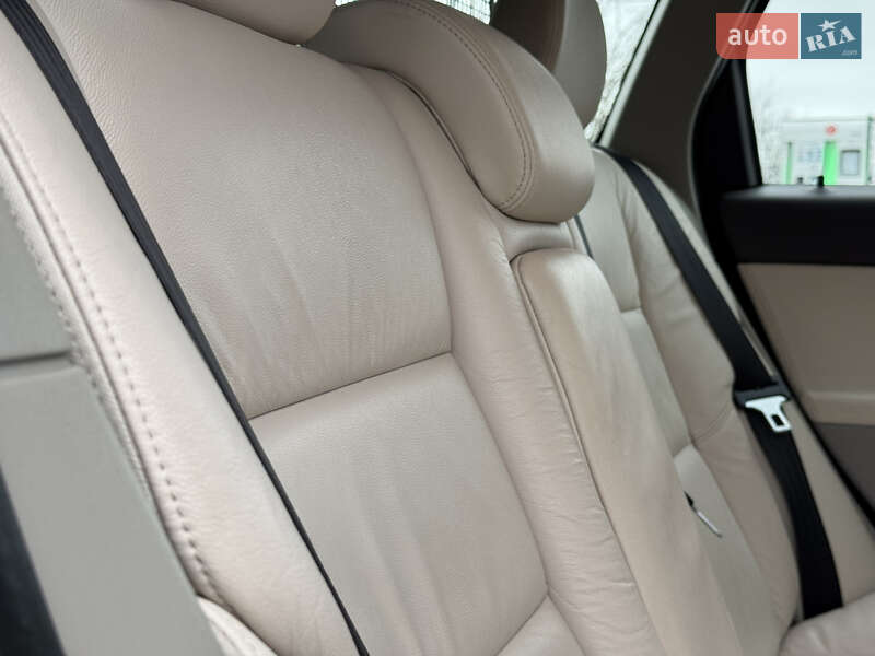 Універсал Volvo V50 2011 в Стрию фото 80 Універсал Volvo V50 2011 в Стрию