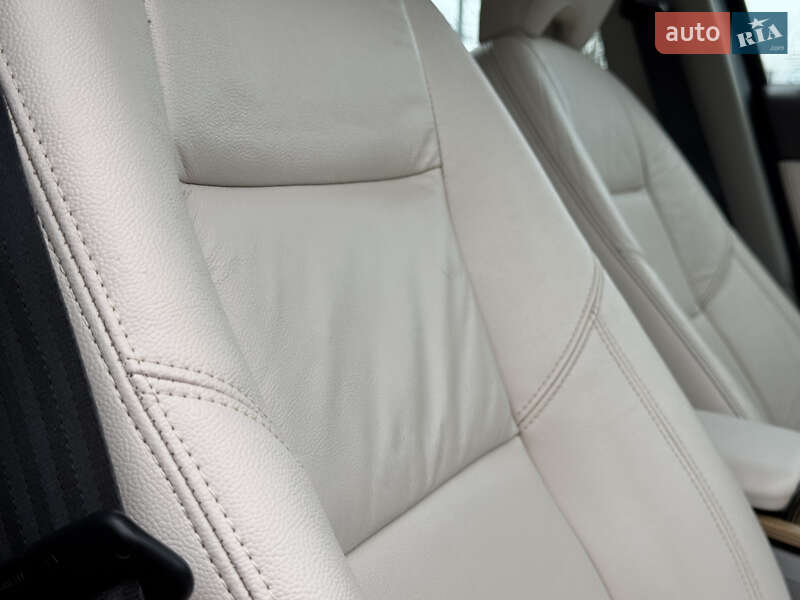 Універсал Volvo V50 2011 в Стрию фото 89 Універсал Volvo V50 2011 в Стрию