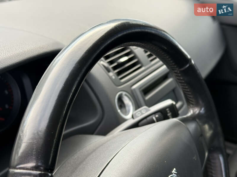 Універсал Volvo V50 2012 в Рівному