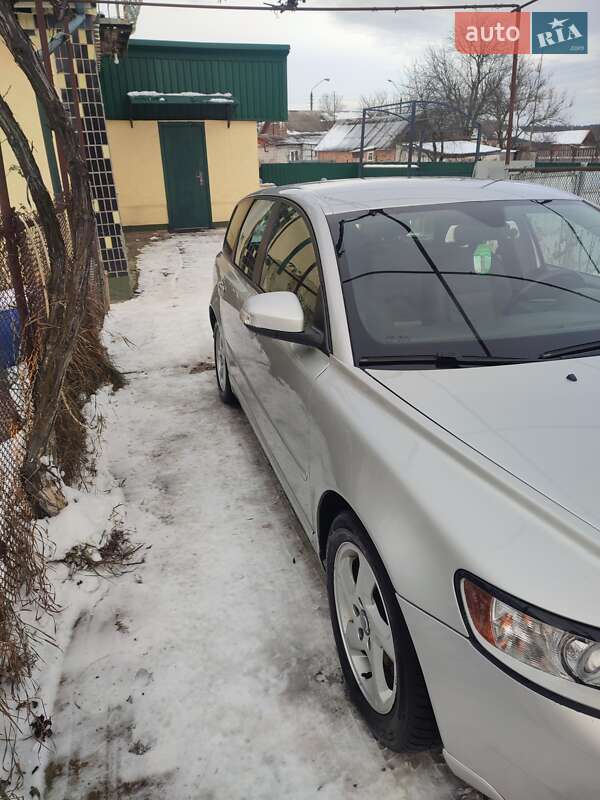Универсал Volvo V50 2012 в Житомире