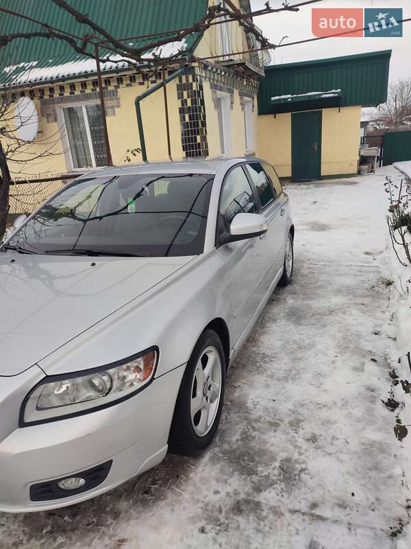Универсал Volvo V50 2012 в Житомире