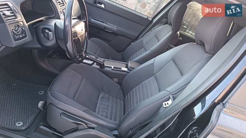 Універсал Volvo V50 2011 в Сарнах фото 61 Універсал Volvo V50 2011 в Сарнах
