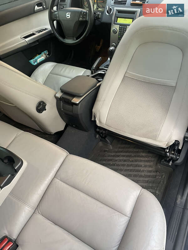 Универсал Volvo V50 2008 в Белой Церкви