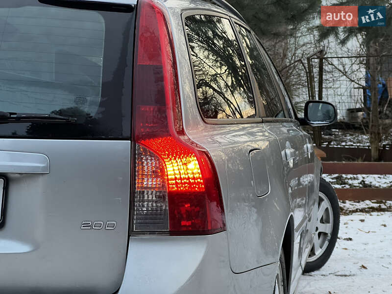 Универсал Volvo V50 2008 в Самборе