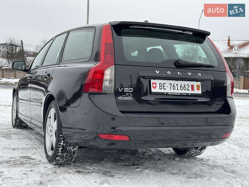 Универсал Volvo V50 2011 в Луцке