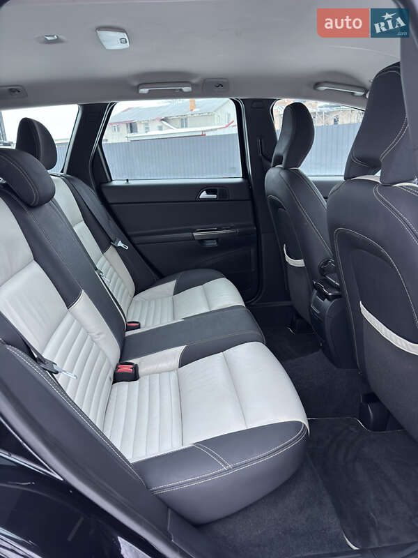 Универсал Volvo V50 2011 в Луцке