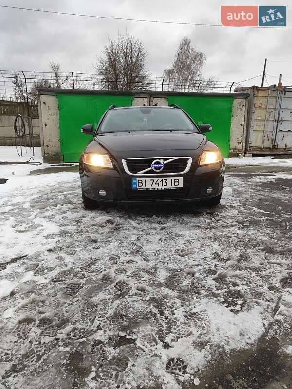 Универсал Volvo V50 2011 в Кременчуге фото 6 Универсал Volvo V50 2011 в Кременчуге