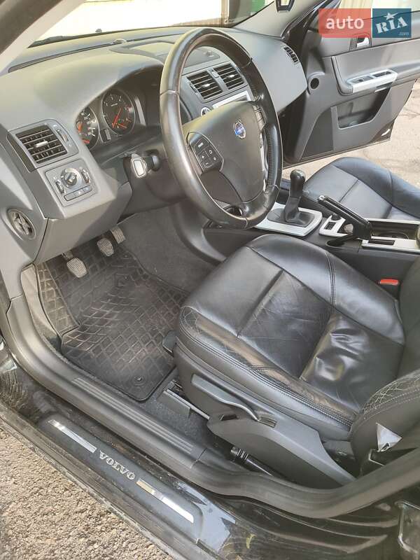 Универсал Volvo V50 2011 в Кременчуге фото 26 Универсал Volvo V50 2011 в Кременчуге