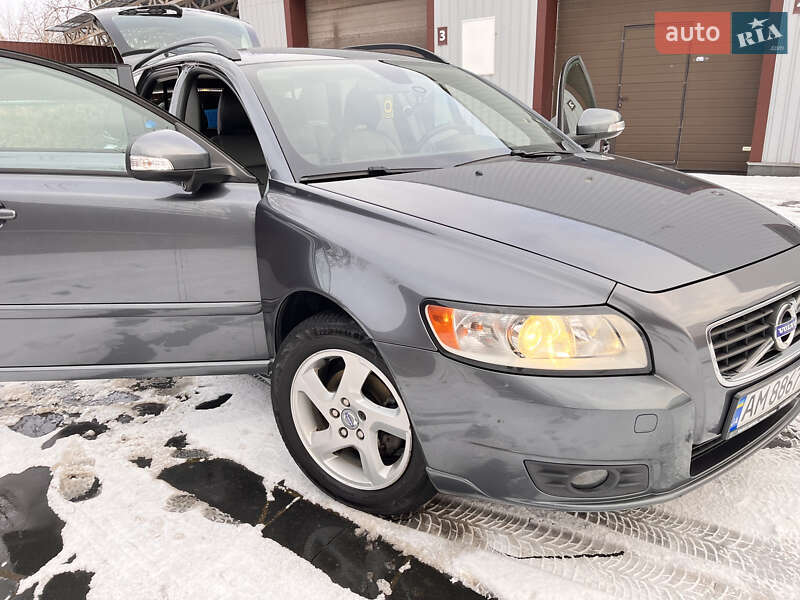 Универсал Volvo V50 2011 в Малине фото 7 Универсал Volvo V50 2011 в Малине