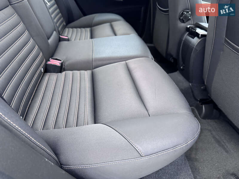 Универсал Volvo V50 2011 в Киеве фото 33 Универсал Volvo V50 2011 в Киеве