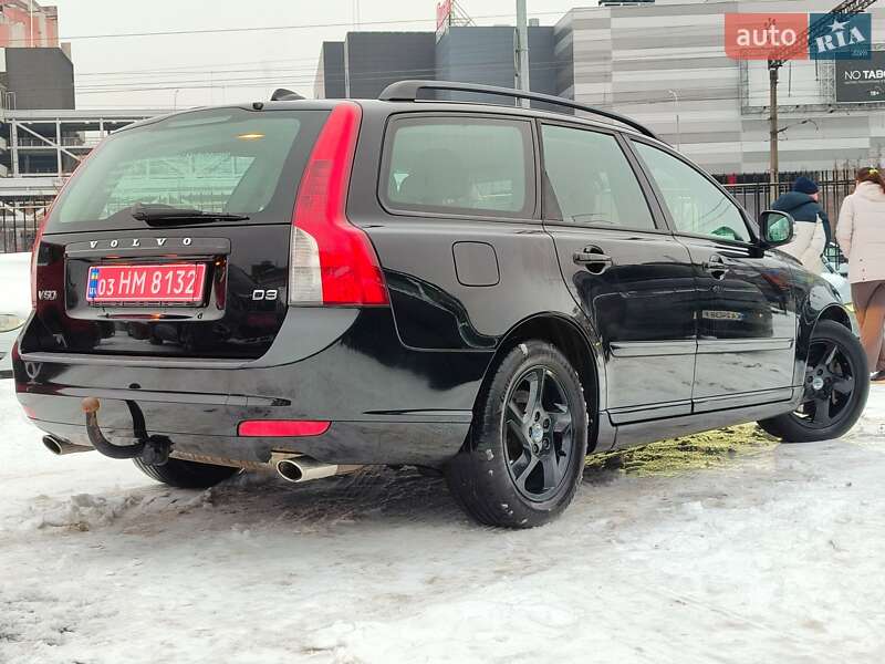 Универсал Volvo V50 2011 в Киеве фото 56 Универсал Volvo V50 2011 в Киеве