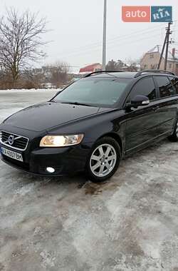 Универсал Volvo V50 2010 в Киеве