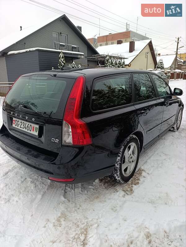Универсал Volvo V50 2011 в Луцке